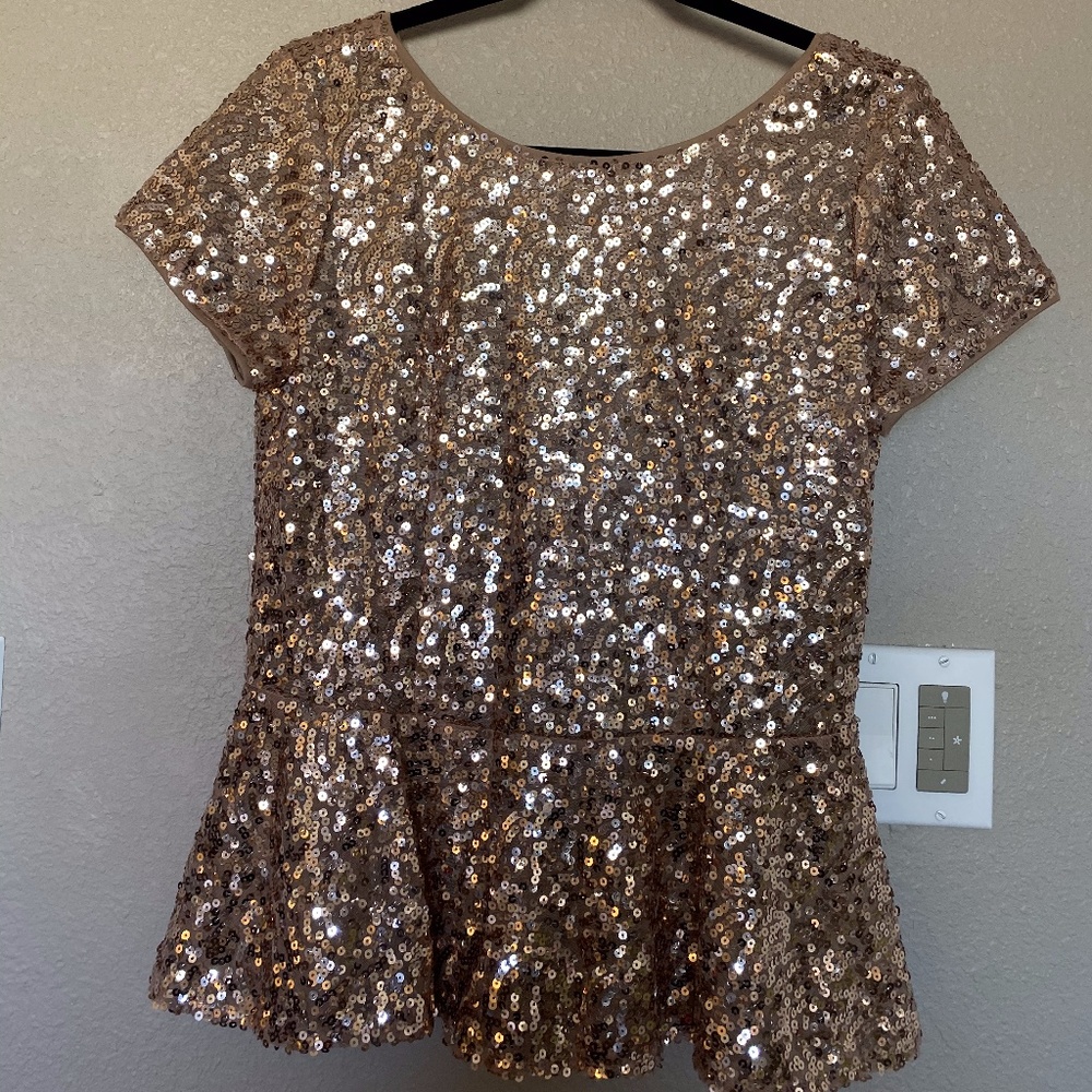 Moa Moa Peplum V-Back Top